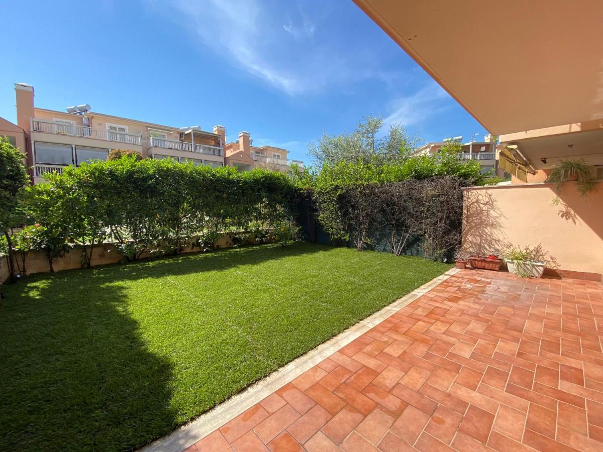 Appartement Ada'S Garden House à Rome Extérieur photo